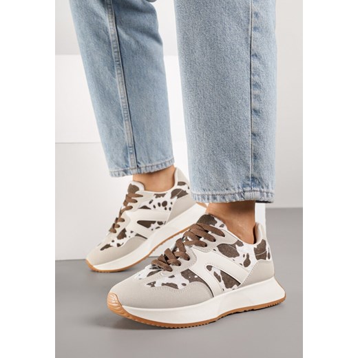Beżowo-Brązowe Płaskie Sneakersy w Krowie Łaty z Geometrycznym Wzorem Nawla ze sklepu born2be.pl w kategorii Buty sportowe damskie - zdjęcie 184795676