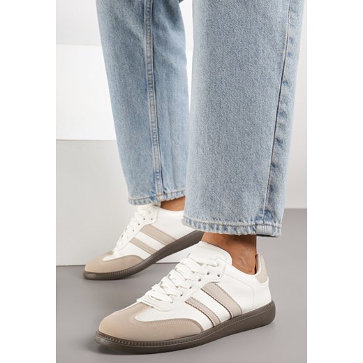 Beżowo-Białe Płaskie Sneakersy Ozdobione Paskami Glaria ze sklepu born2be.pl w kategorii Buty sportowe damskie - zdjęcie 184795688