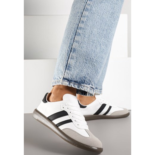 Białe Płaskie Sneakersy Ozdobione Paskami Glaria ze sklepu born2be.pl w kategorii Buty sportowe damskie - zdjęcie 184795706