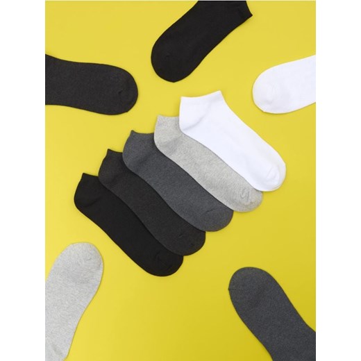 Sinsay - Skarpetki 5 pack - szary ze sklepu Sinsay w kategorii Skarpetki męskie - zdjęcie 184815005