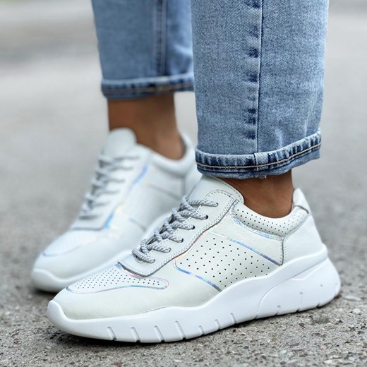 Białe skórzane sneakersy damskie S.Barski 22226 ze sklepu suzana.pl w kategorii Buty sportowe damskie - zdjęcie 184824667