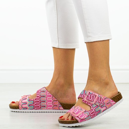 Różowe klapki damskie DiA 51-006 ze sklepu suzana.pl w kategorii Klapki damskie - zdjęcie 184833728