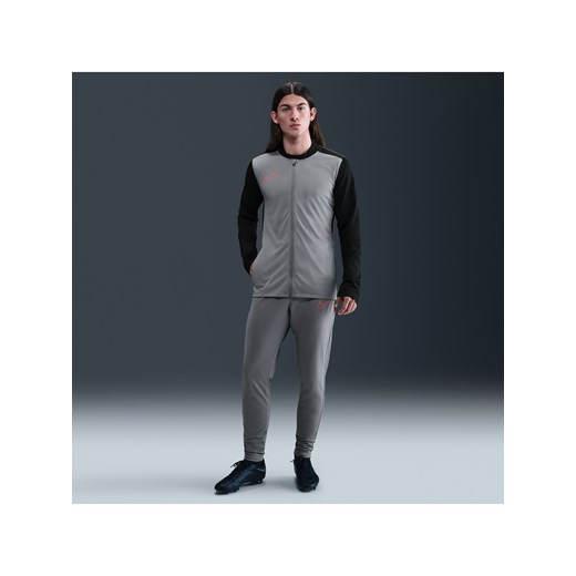 Męski dres piłkarski Dri-FIT Nike Academy - Szary ze sklepu Nike poland w kategorii Dresy męskie - zdjęcie 184862707