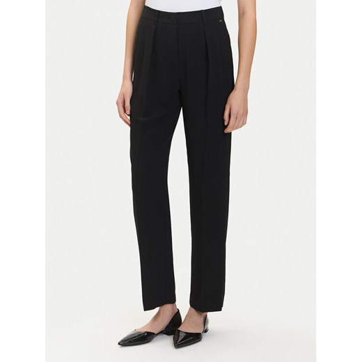 Armani Exchange Spodnie materiałowe XW000664 AF10872 UC001 Czarny Loose Fit ze sklepu MODIVO w kategorii Spodnie damskie - zdjęcie 184869625