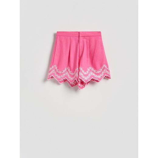 Reserved - Szorty z ażurowym wykończeniem - intensywny róż Reserved L Reserved