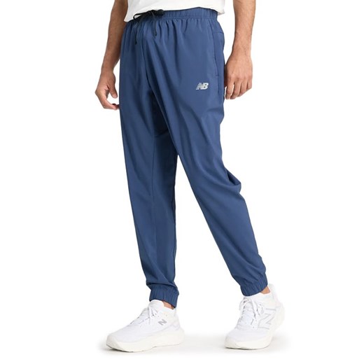 Spodnie męskie New Balance MP41011NNY - granatowe ze sklepu streetstyle24.pl w kategorii Spodnie męskie - zdjęcie 184882679