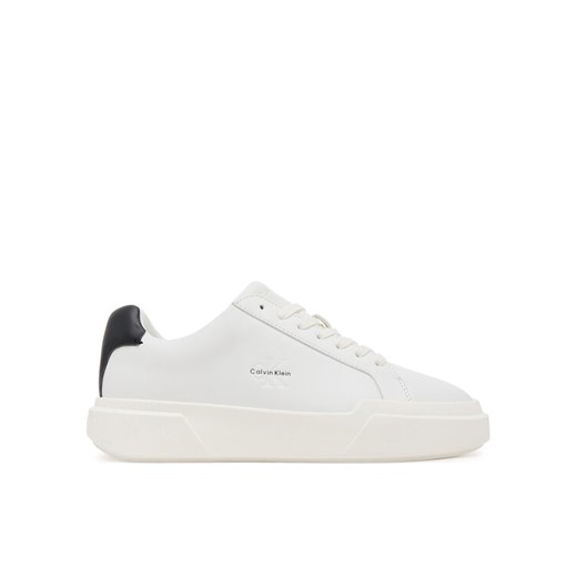Sneakersy Calvin Klein Chunky Cupsole Laceup Lth Wn YW0YW01947 Biały ze sklepu eobuwie.pl w kategorii Buty sportowe damskie - zdjęcie 184882695