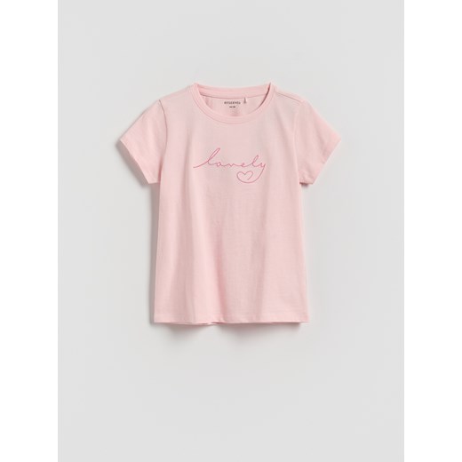 Reserved - T-shirt z haftowanym napisem - różowy ze sklepu Reserved w kategorii Bluzki dziewczęce - zdjęcie 184889295