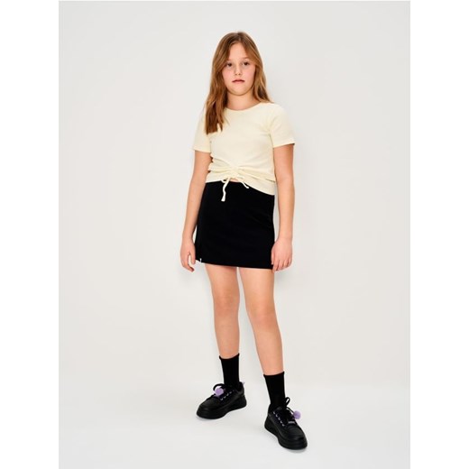 Sinsay - Spódnico spodenki w klasycznej czerni - czarny ze sklepu Sinsay w kategorii Spodenki dziewczęce - zdjęcie 184904109