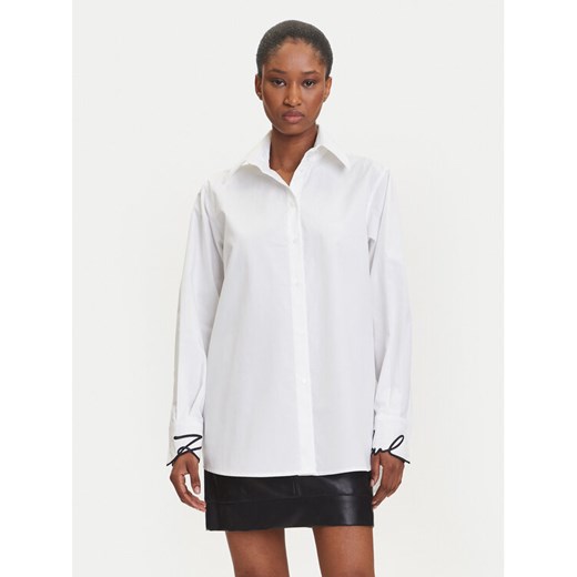 KARL LAGERFELD Koszula A3W11023 Biały Regular Fit ze sklepu MODIVO w kategorii Koszule damskie - zdjęcie 184906069