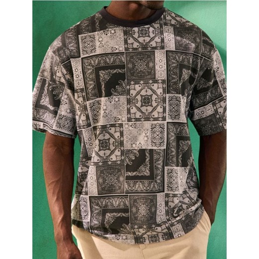 Sinsay - Koszulka z orientalnym wzorem - wielobarwny ze sklepu Sinsay w kategorii T-shirty męskie - zdjęcie 184915247