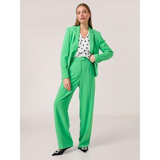 Gerry Weber Spodnie w kolorze zielonym ze sklepu Limango Polska w kategorii Spodnie damskie - zdjęcie 184918265
