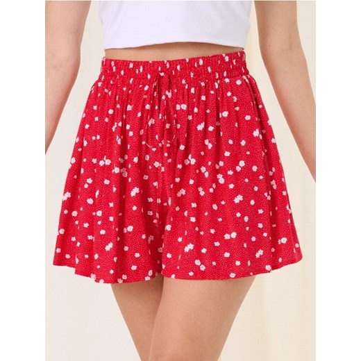 Sinsay - Wiskozowe szorty z luźnymi nogawkami - czerwony Sinsay XS Sinsay