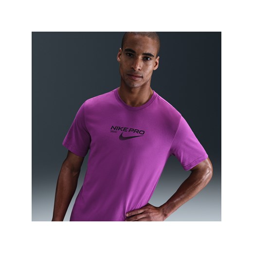 Męski T-shirt treningowy Dri-FIT Nike - Fiolet ze sklepu Nike poland w kategorii T-shirty męskie - zdjęcie 184925116