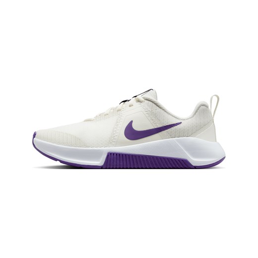Damskie buty treningowe Nike MC Trainer 3 - Biel ze sklepu Nike poland w kategorii Buty sportowe damskie - zdjęcie 184925305
