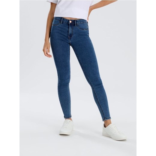 Sinsay - Jeansy skinny - niebieski ze sklepu Sinsay w kategorii Jeansy damskie - zdjęcie 184940935
