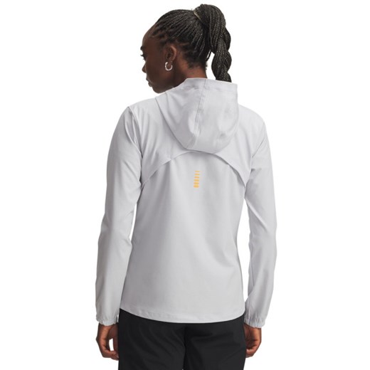 Damska kurtka do biegania Under Armour UA OutRun the Storm Jacket - szara ze sklepu Sportstylestory.com w kategorii Kurtki damskie - zdjęcie 184941239