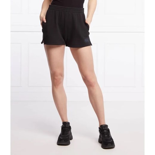 UGG Szorty NONI | Regular Fit ze sklepu Gomez Fashion Store w kategorii Szorty - zdjęcie 184943698