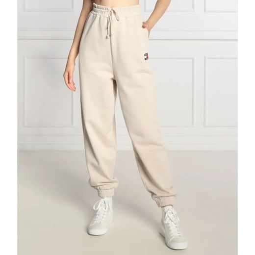 Tommy Jeans Spodnie dresowe | Relaxed fit ze sklepu Gomez Fashion Store w kategorii Spodnie damskie - zdjęcie 184947988