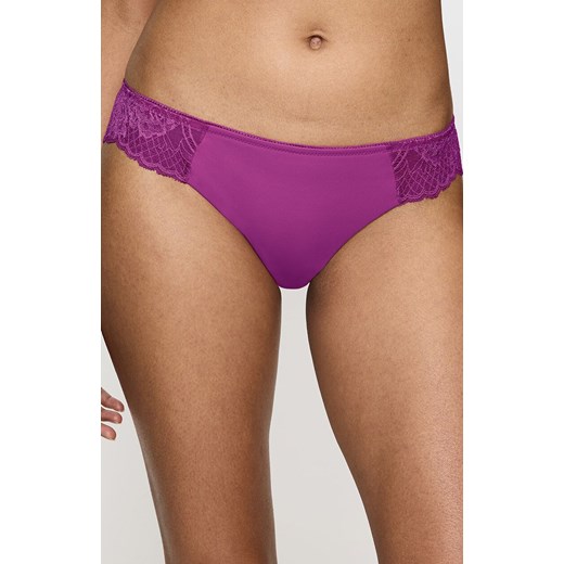 Triumph figi damskie brazyliany Wild Peony Florale 10209603-3088, Kolor fioletowy, Rozmiar 40, Triumph ze sklepu Intymna w kategorii Majtki damskie - zdjęcie 184959177