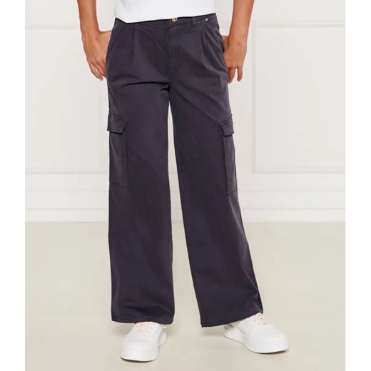Guess Spodnie cargo | Relaxed fit ze sklepu Gomez Fashion Store w kategorii Spodnie dziewczęce - zdjęcie 184960166