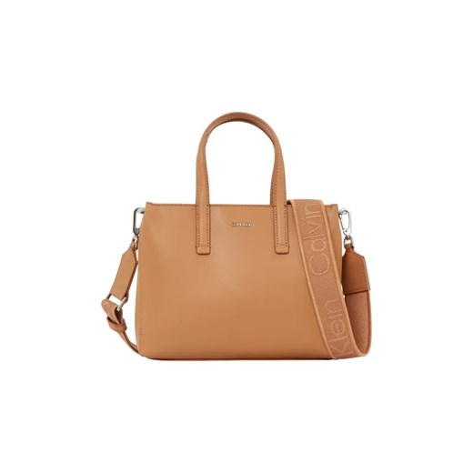 Calvin Klein Kuferek ze sklepu Gomez Fashion Store w kategorii Kuferki - zdjęcie 184961529