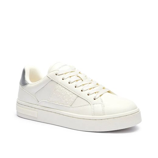 Armani Exchange Sneakersy ze sklepu Gomez Fashion Store w kategorii Buty sportowe damskie - zdjęcie 184963427