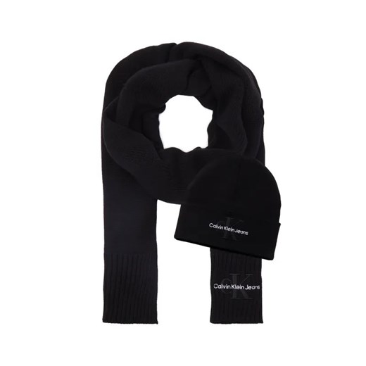 Calvin Klein Jeans Szal + czapka GIFTING LOGO ze sklepu Gomez Fashion Store w kategorii Czapki zimowe damskie - zdjęcie 184966048