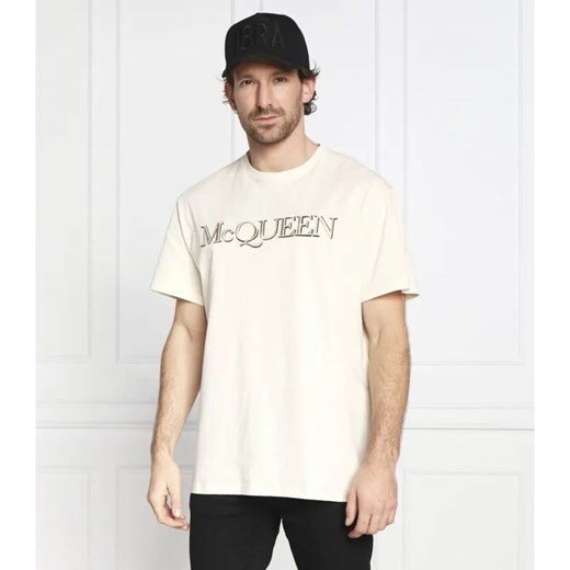 Alexander McQueen T-shirt LOGO EMB | Regular Fit ze sklepu Gomez Fashion Store w kategorii T-shirty męskie - zdjęcie 184970077