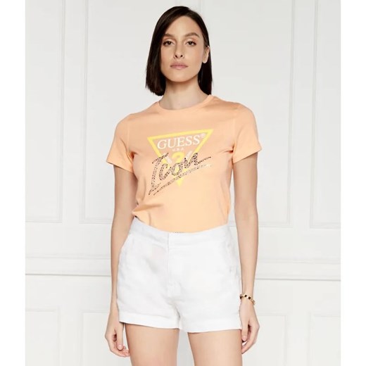 GUESS T-shirt ICON TEE | Regular Fit ze sklepu Gomez Fashion Store w kategorii Bluzki damskie - zdjęcie 184970185