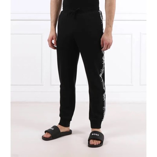 Emporio Armani Spodnie dresowe | Regular Fit ze sklepu Gomez Fashion Store w kategorii Piżamy męskie - zdjęcie 184970565