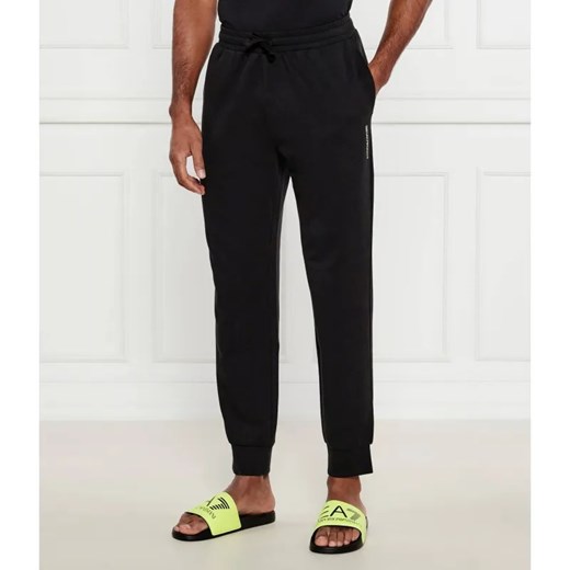 Emporio Armani Spodnie dresowe | Regular Fit ze sklepu Gomez Fashion Store w kategorii Spodnie męskie - zdjęcie 184972158