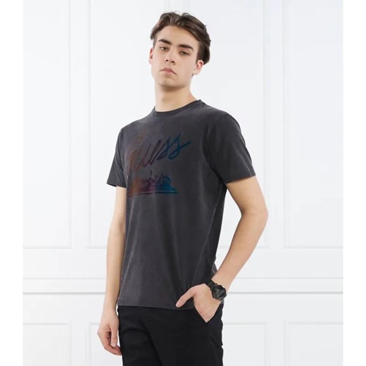 GUESS T-shirt SS BSC GUESS ISLAND | Relaxed fit ze sklepu Gomez Fashion Store w kategorii T-shirty męskie - zdjęcie 184974817