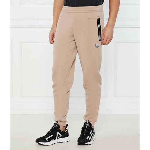 EA7 Spodnie dresowe | Regular Fit ze sklepu Gomez Fashion Store w kategorii Spodnie męskie - zdjęcie 184978998