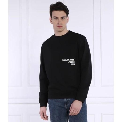 Calvin Klein Jeans Bluza DIFFUSED LOGO CREW NECK | Loose fit ze sklepu Gomez Fashion Store w kategorii Bluzy męskie - zdjęcie 184979275