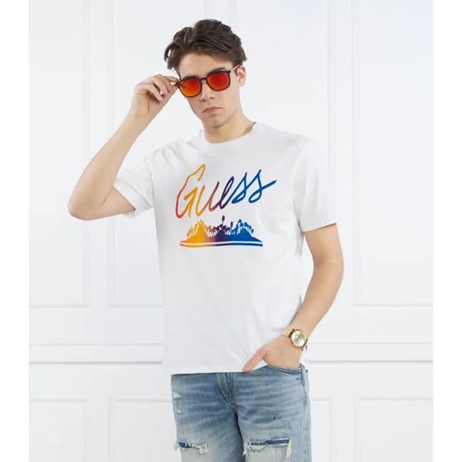 GUESS T-shirt SS BSC GUESS ISLAND | Relaxed fit ze sklepu Gomez Fashion Store w kategorii T-shirty męskie - zdjęcie 184996645