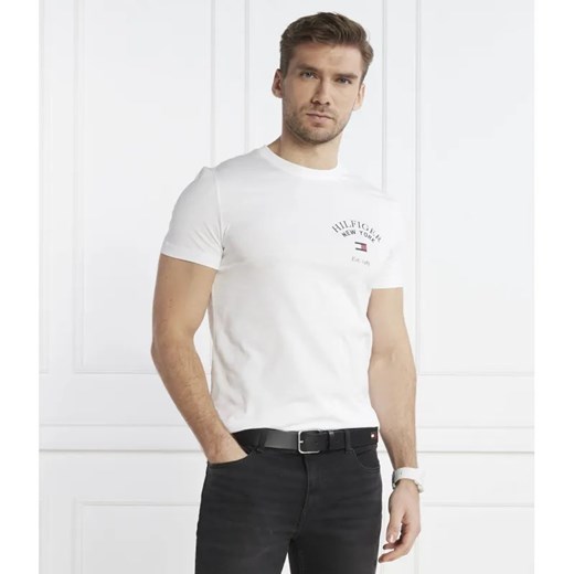 Tommy Hilfiger T-shirt ARCH VARSITY | Slim Fit ze sklepu Gomez Fashion Store w kategorii T-shirty męskie - zdjęcie 184998756