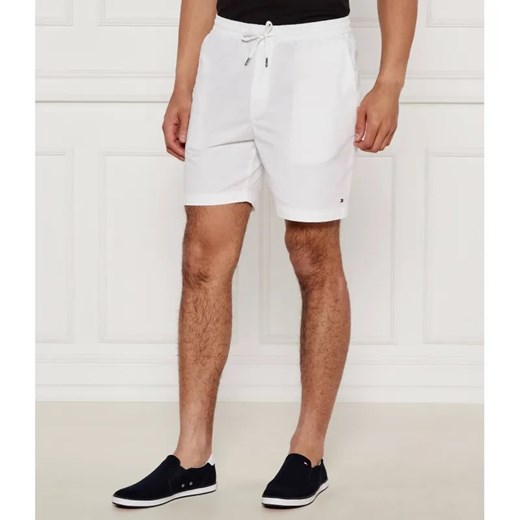 Tommy Hilfiger Szorty | Regular Fit ze sklepu Gomez Fashion Store w kategorii Spodenki męskie - zdjęcie 184999479