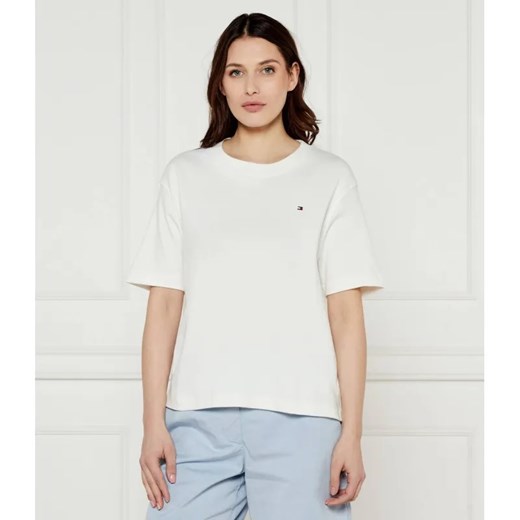 Tommy Hilfiger T-shirt MODERN CODY | Loose fit ze sklepu Gomez Fashion Store w kategorii Bluzki damskie - zdjęcie 184999597