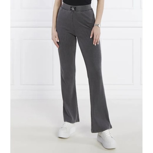 Calvin Klein Jeans Spodnie dresowe | Regular Fit ze sklepu Gomez Fashion Store w kategorii Spodnie damskie - zdjęcie 185002245