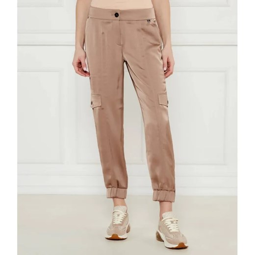 Marc Cain Satynowe spodnie cargo Ridder | Relaxed fit ze sklepu Gomez Fashion Store w kategorii Spodnie damskie - zdjęcie 185002965