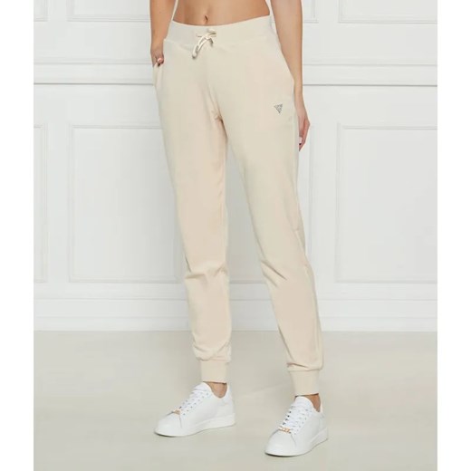 GUESS ACTIVE Spodnie dresowe COUTURE | Regular Fit ze sklepu Gomez Fashion Store w kategorii Spodnie damskie - zdjęcie 185004568