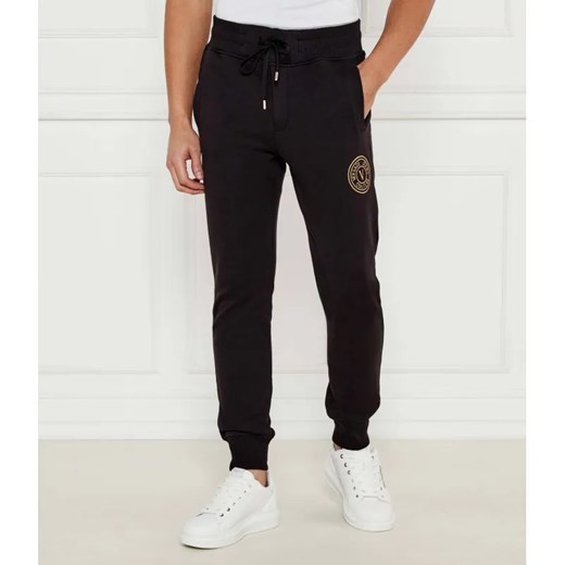 Versace Jeans Couture Spodnie dresowe | Regular Fit ze sklepu Gomez Fashion Store w kategorii Spodnie męskie - zdjęcie 185004875