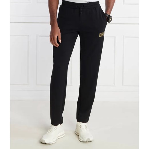 EA7 Spodnie dresowe | Regular Fit ze sklepu Gomez Fashion Store w kategorii Spodnie męskie - zdjęcie 185005528