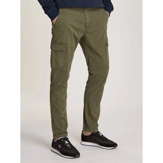Tommy Jeans Spodnie cargo AUSTIN | Slim Fit ze sklepu Gomez Fashion Store w kategorii Spodnie męskie - zdjęcie 185005575
