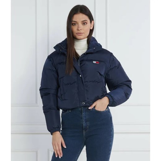 Tommy Jeans Puchowa kurtka 2w1 BADGE CROP VEST DOWN PUFFER | Cropped Fit ze sklepu Gomez Fashion Store w kategorii Kurtki damskie - zdjęcie 185005987