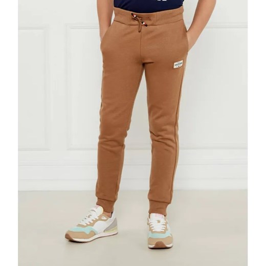 Tommy Hilfiger Spodnie dresowe | Regular Fit ze sklepu Gomez Fashion Store w kategorii Spodnie chłopięce - zdjęcie 185006018