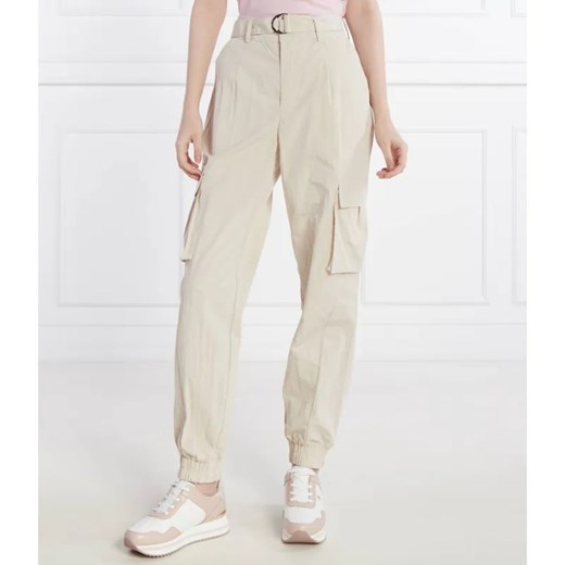 GUESS Spodnie cargo | Regular Fit | high waist ze sklepu Gomez Fashion Store w kategorii Spodnie damskie - zdjęcie 185006285
