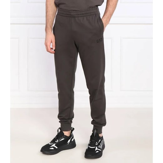 EA7 Spodnie dresowe | Regular Fit ze sklepu Gomez Fashion Store w kategorii Spodnie męskie - zdjęcie 185007585