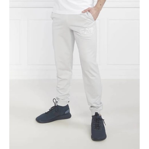 EA7 Spodnie dresowe | Regular Fit ze sklepu Gomez Fashion Store w kategorii Spodnie męskie - zdjęcie 185008688